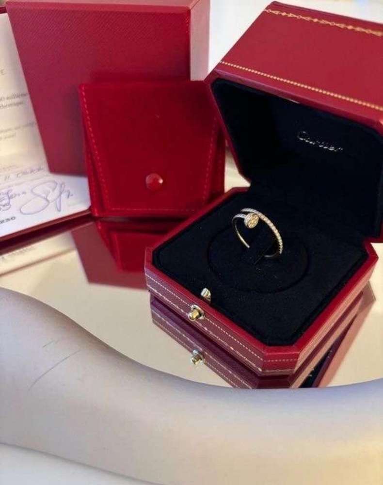 Cartier juste un clou ring