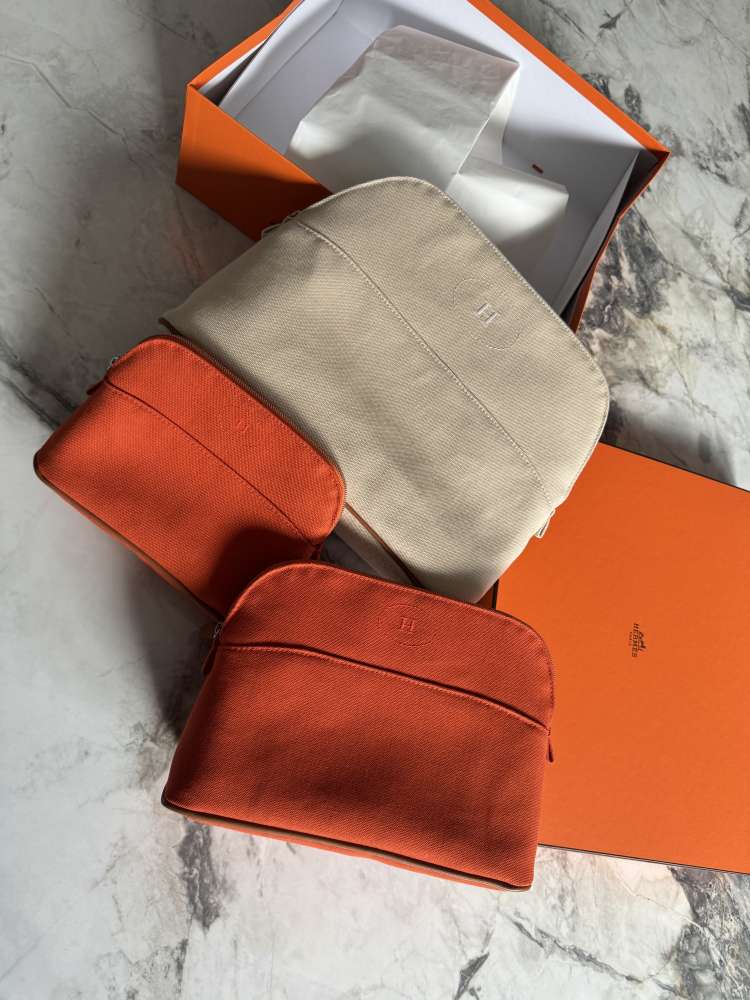 Hermès „Kirigami“ – Umenie praktickosti v ikonickom luxuse