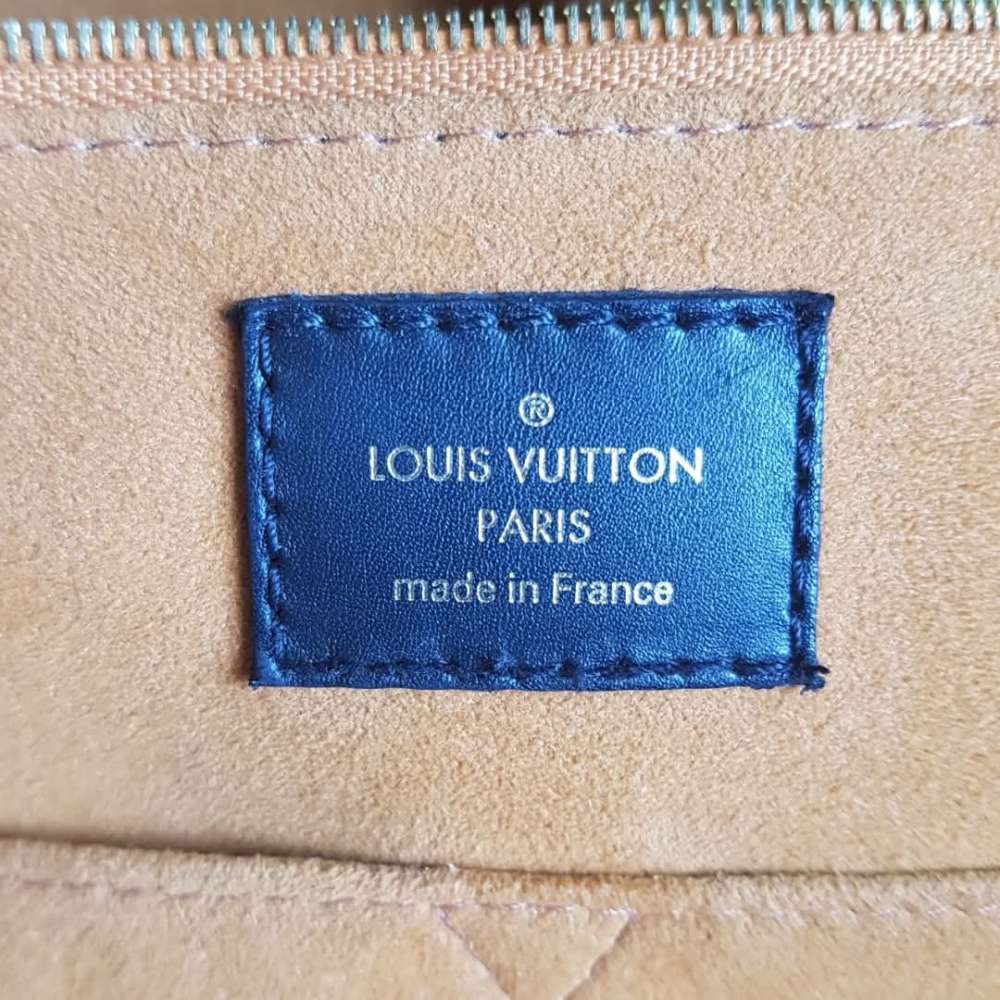 Louis Vuitton OnTheGo GM