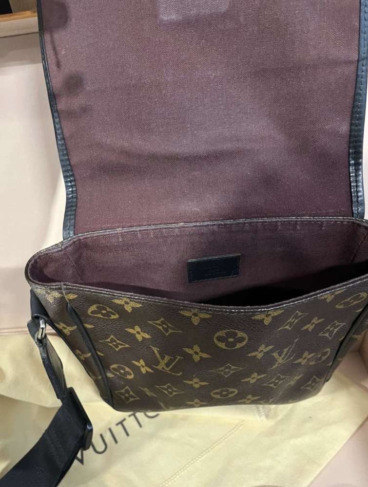 Louis Vuitton taška