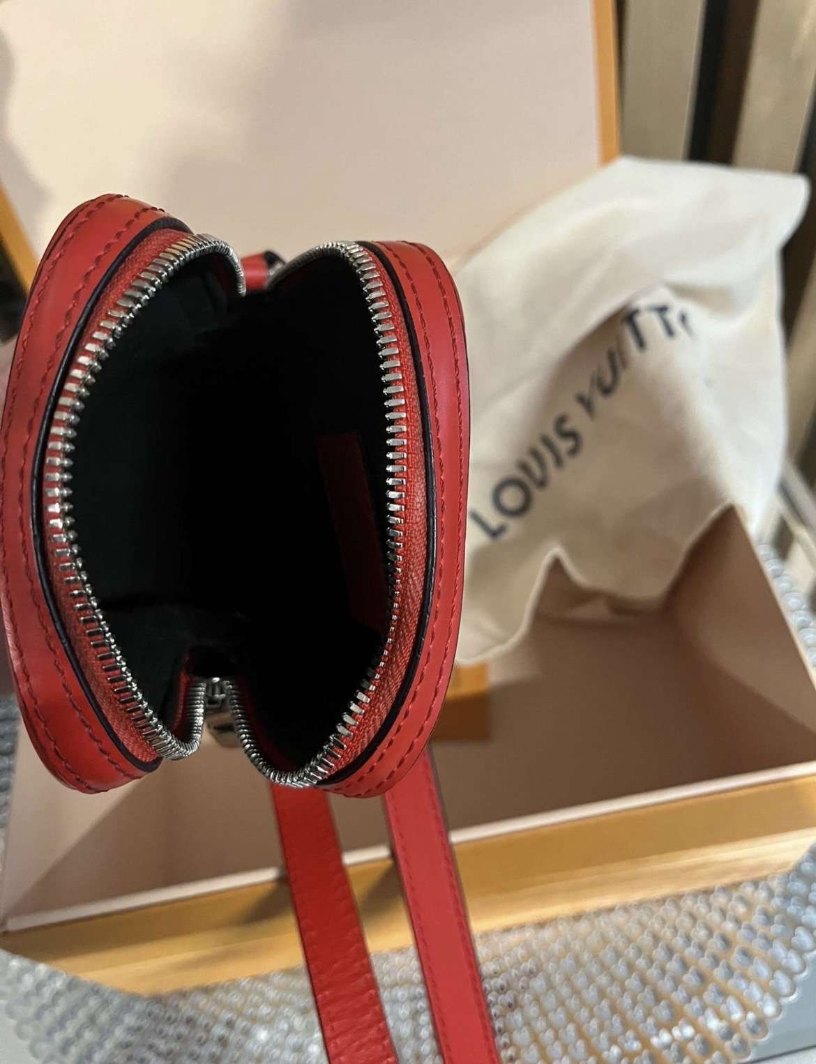 Supreme Louis Vuitton taštička