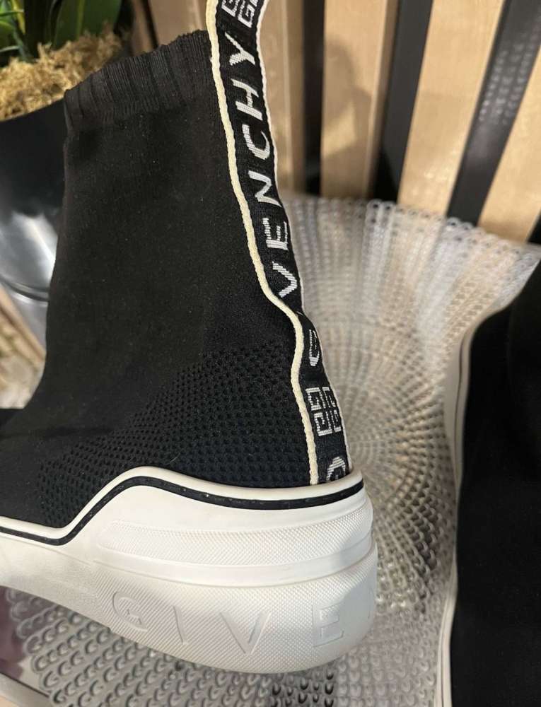 Givenchy tenisky