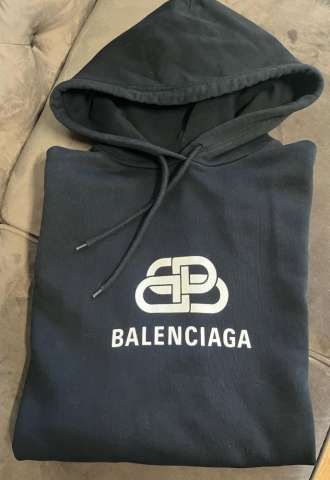 https://www.vipluxury.sk/Balenciaga mikina