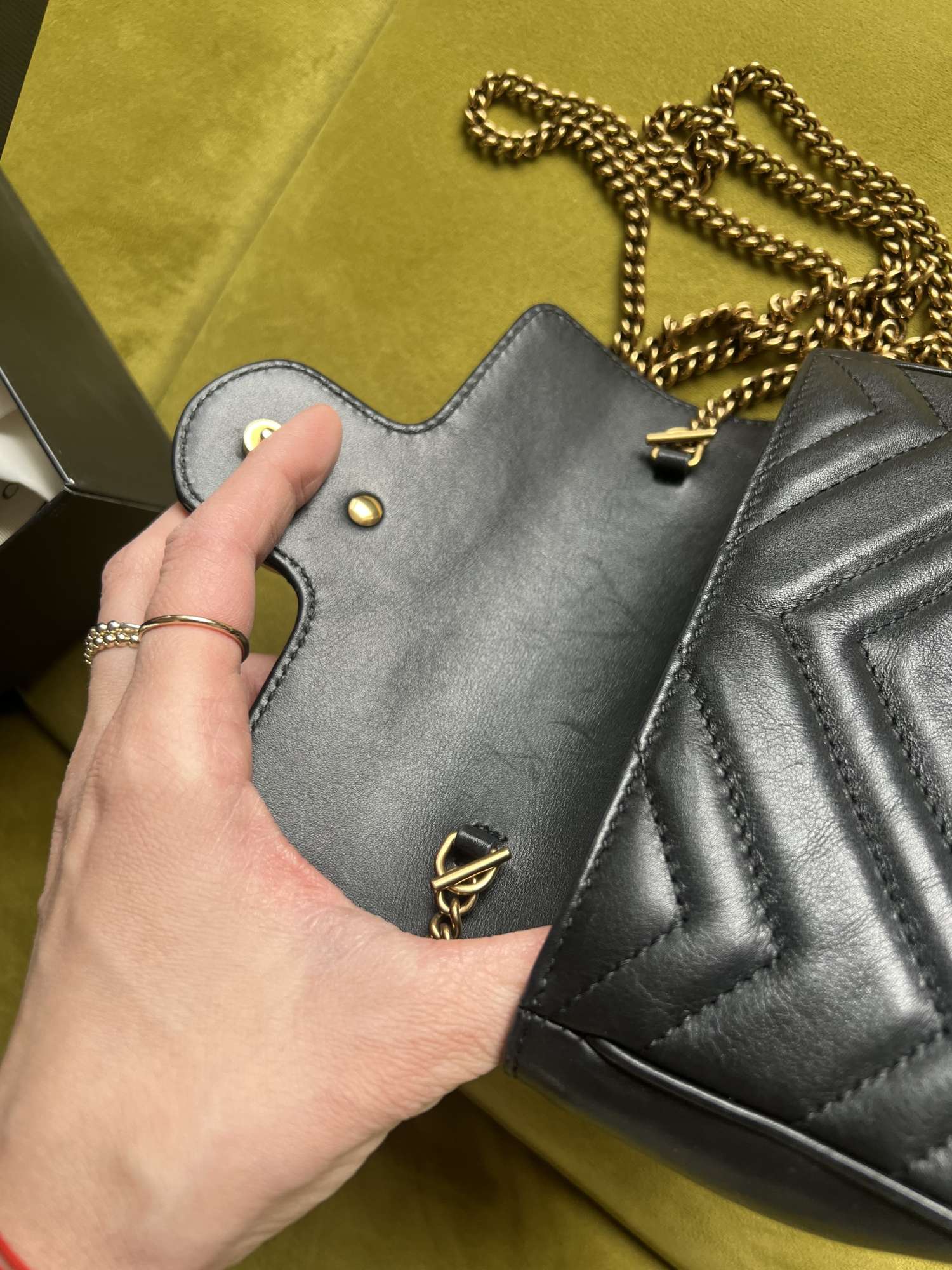 Gucci GG Marmont Matelassé Super Mini Bag