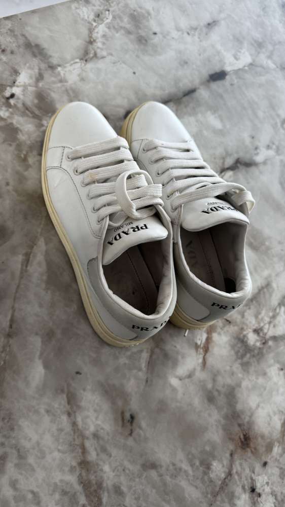 Prada tenisky