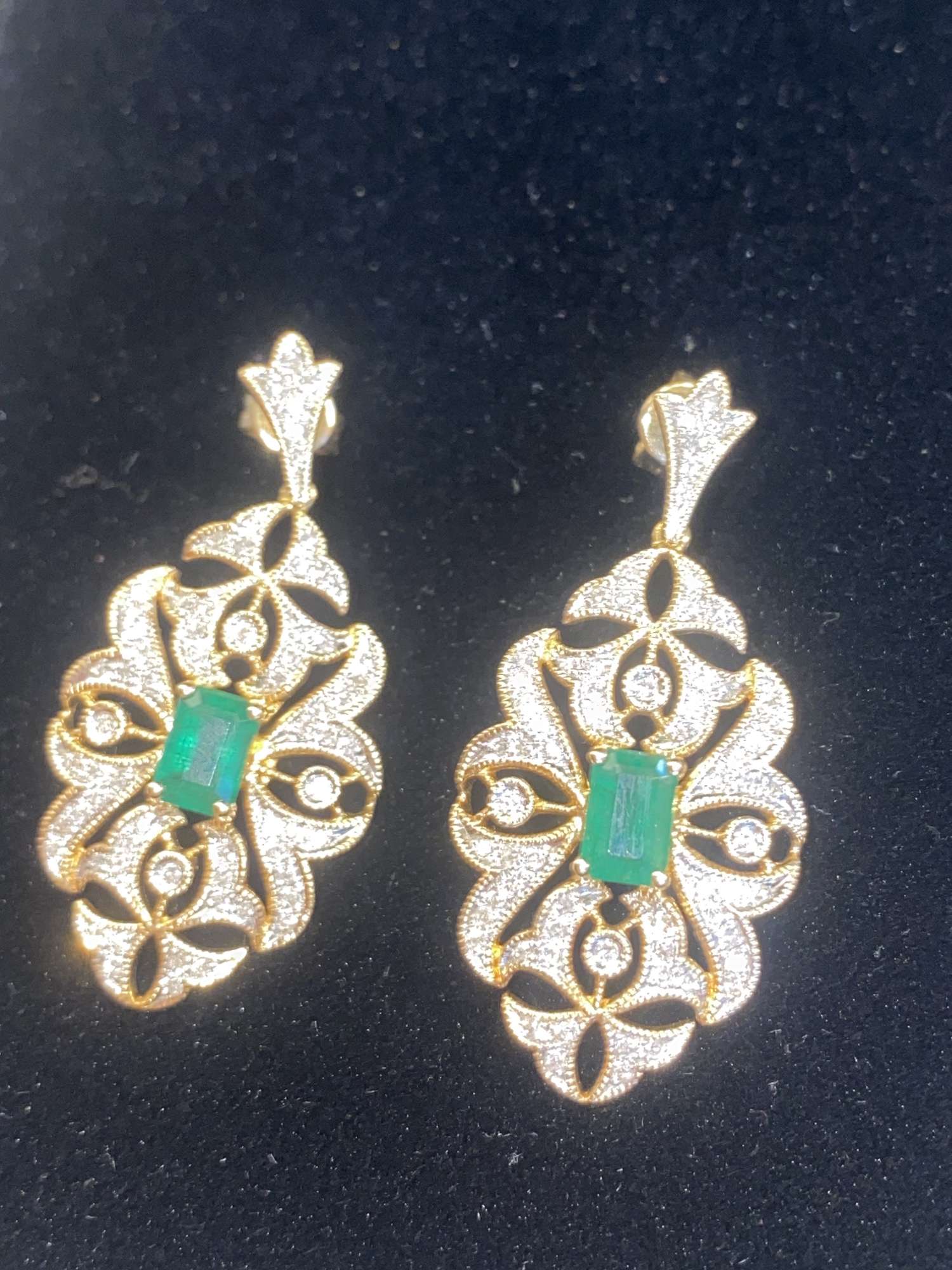 Effy Diamantove nausnice