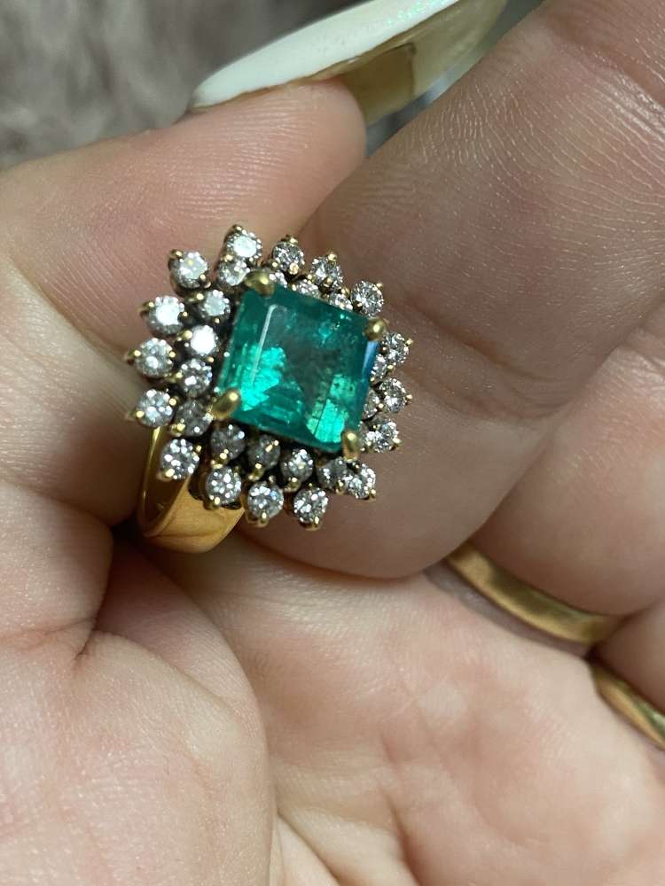 Prsten smaragd brilianty