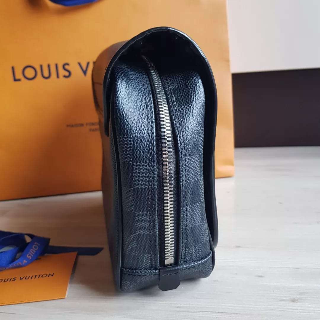 Louis Vuitton Hanging