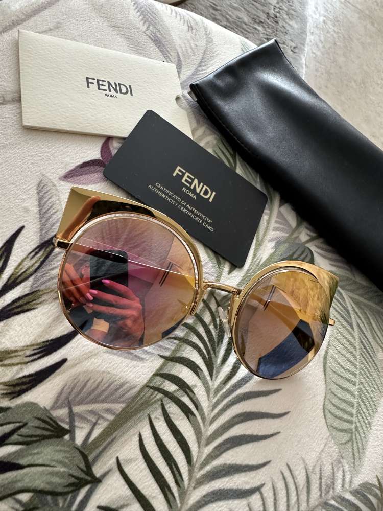 Slnecne okuliare Fendi