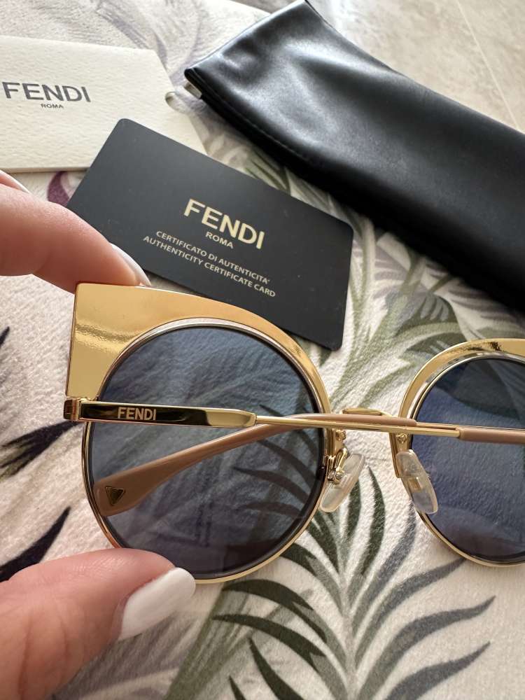 Slnecne okuliare Fendi