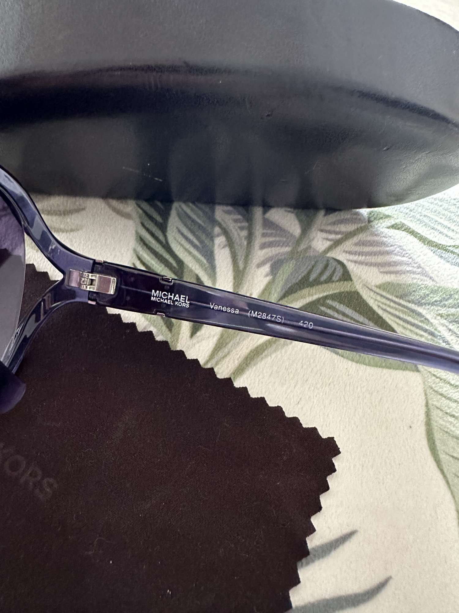 Slnecne okuliare Michael Kors