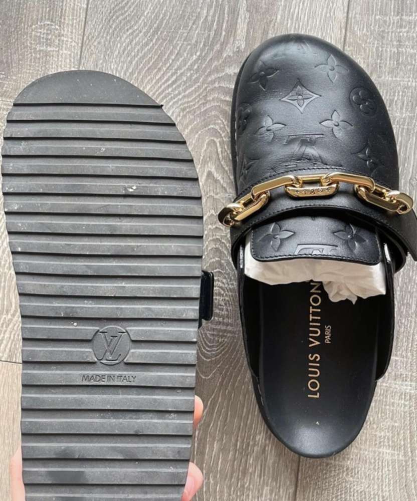 Louis Vuitton šľapky