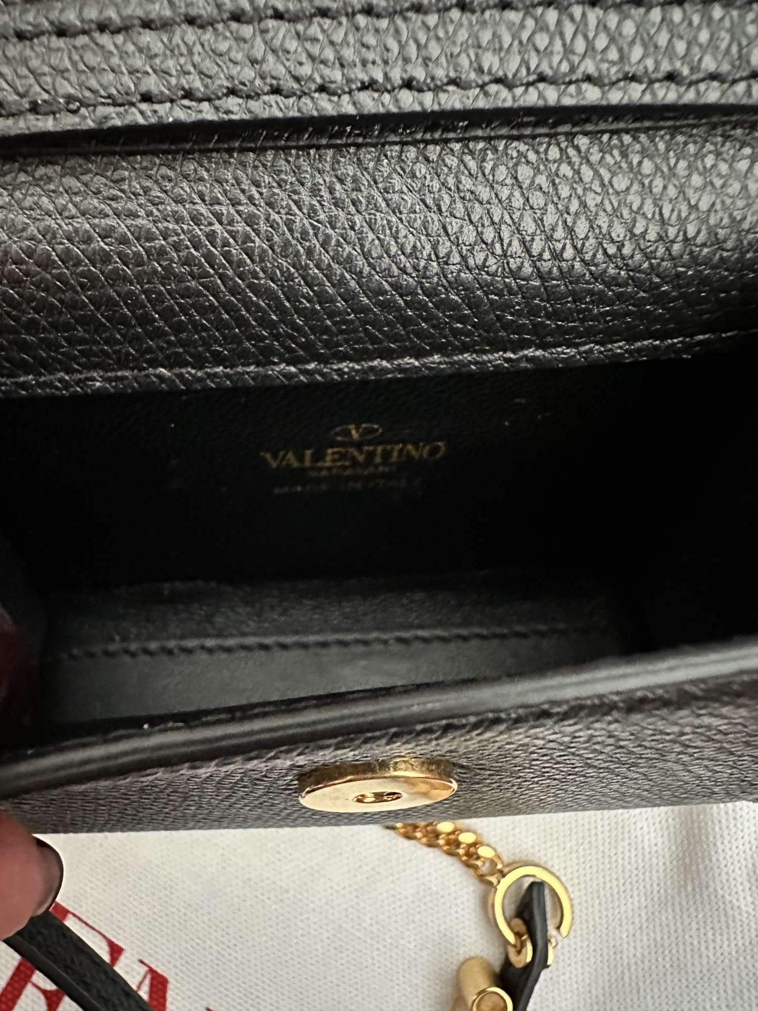 VALENTINO GARAVANI Micro V Sling taška