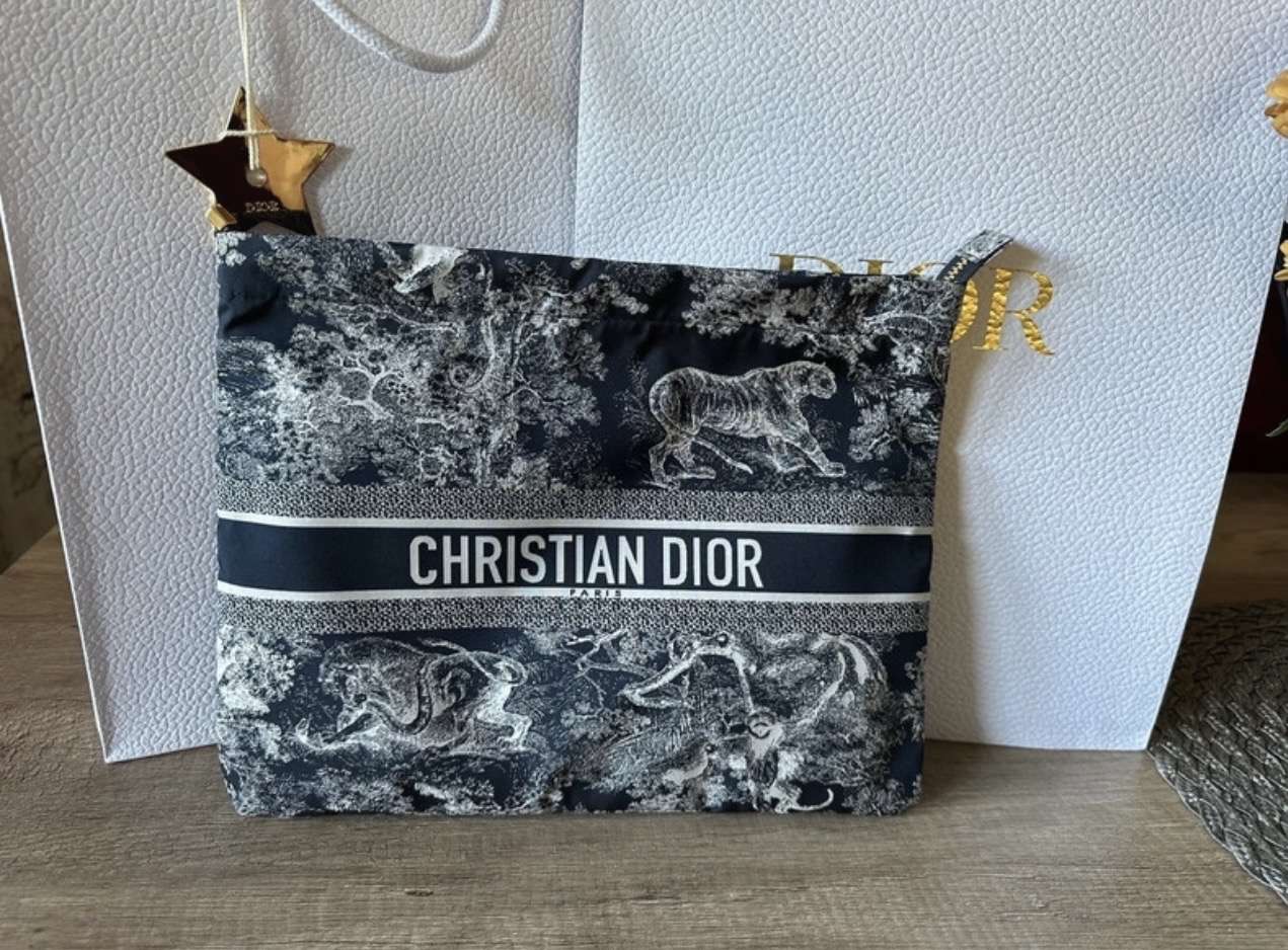 Nový Diortravel Pouch Canvas