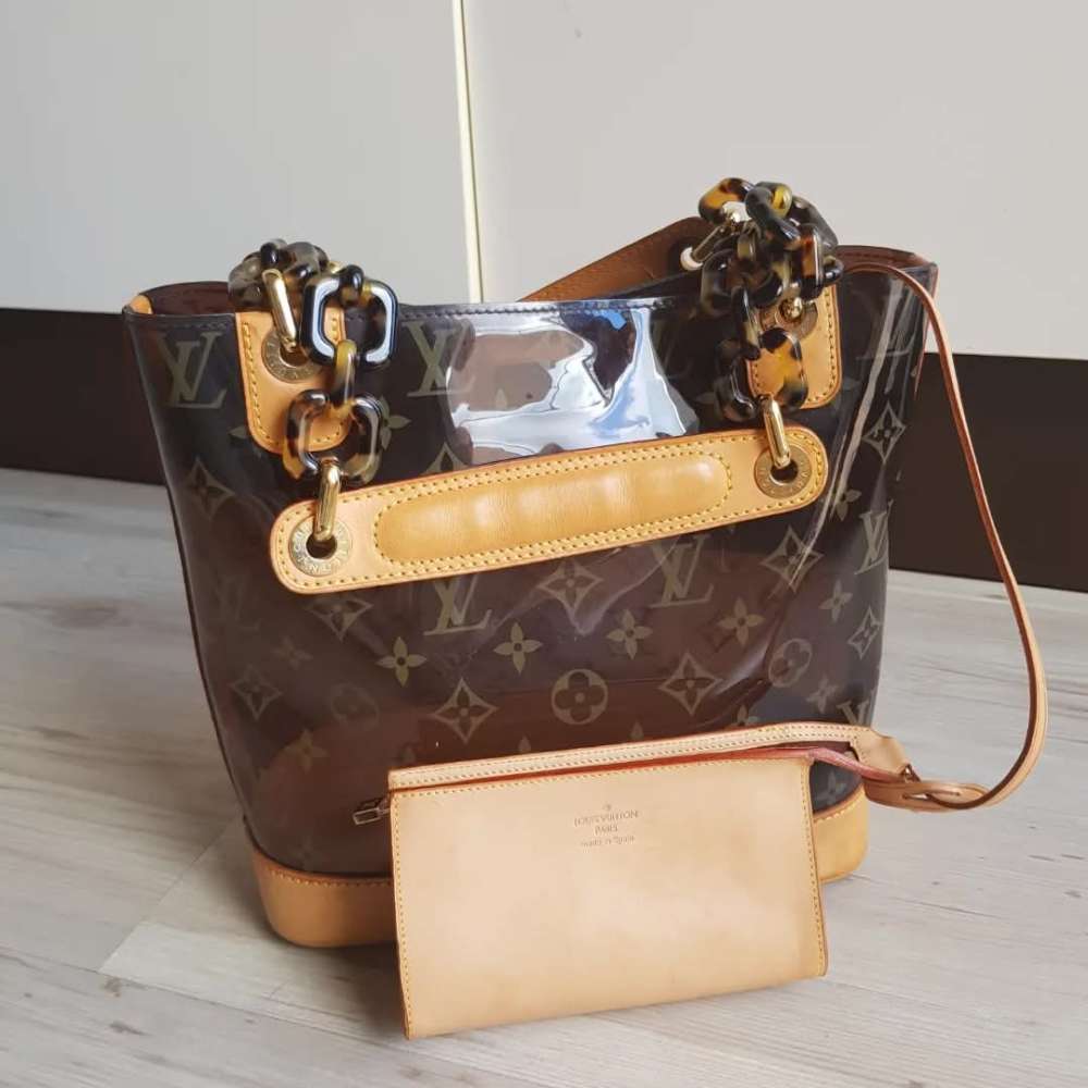 Louis Vuitton Ambre