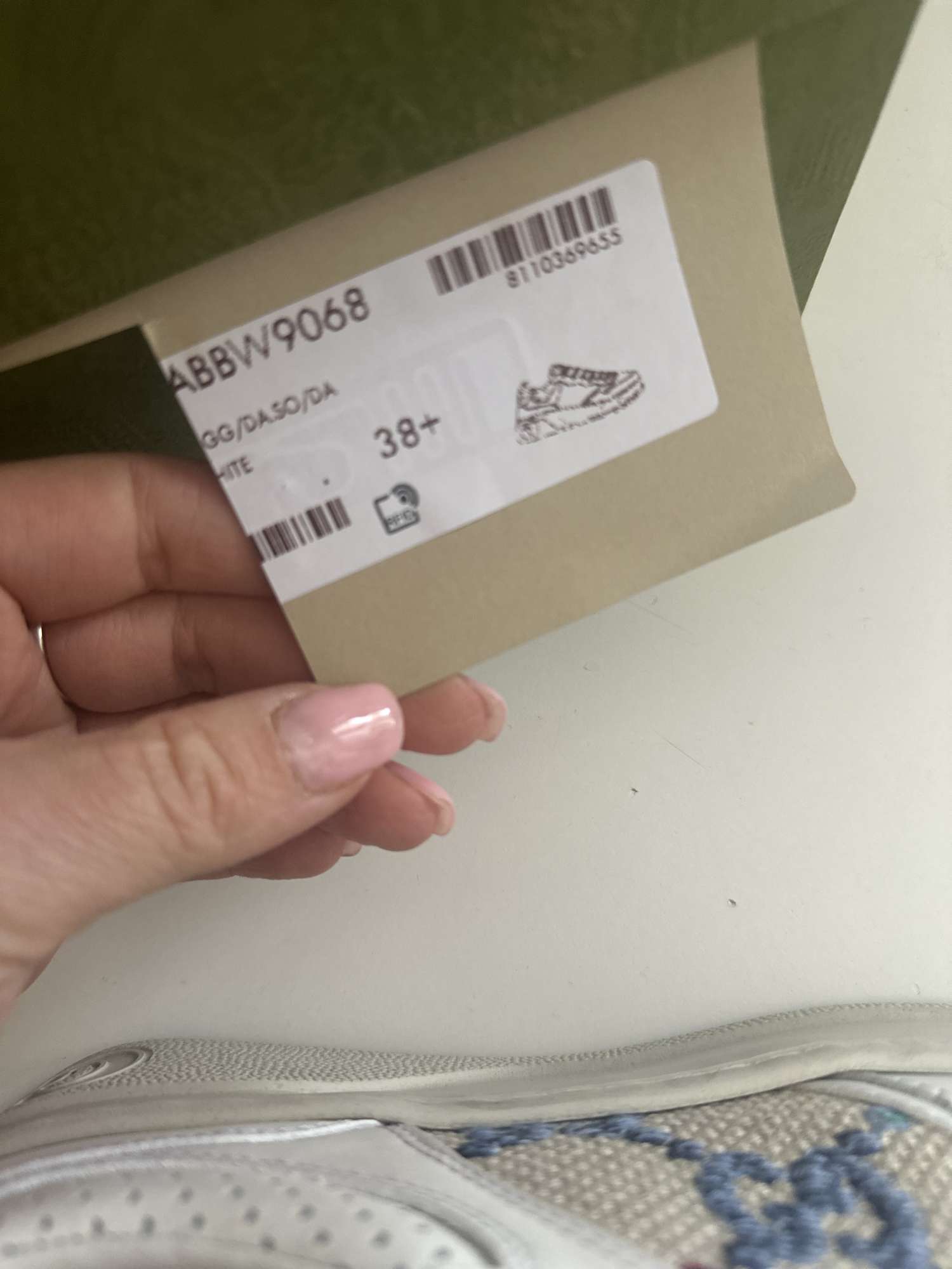 Gucci tenisky 38