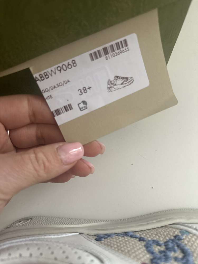 Gucci tenisky 38