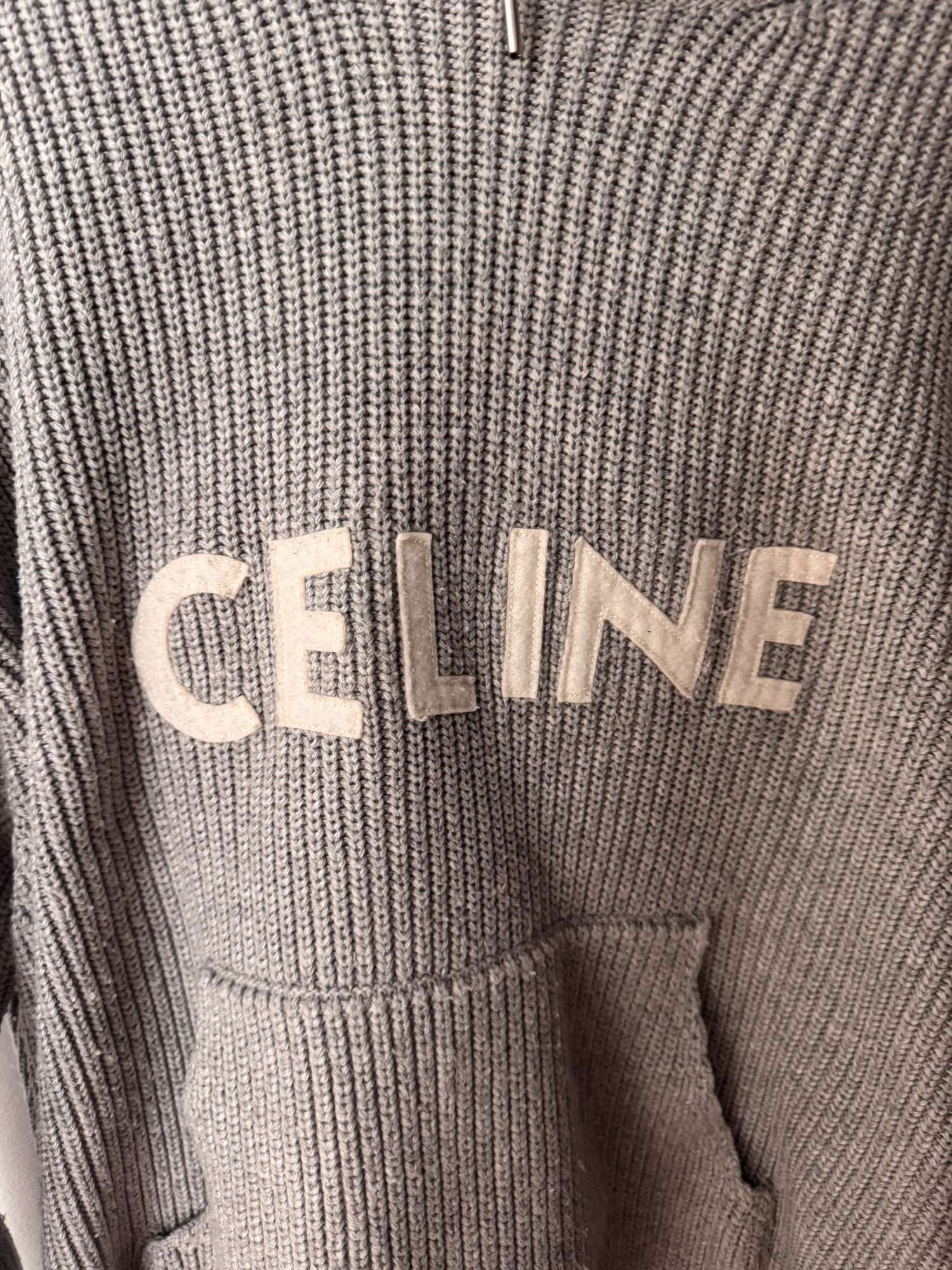 Celine sveter