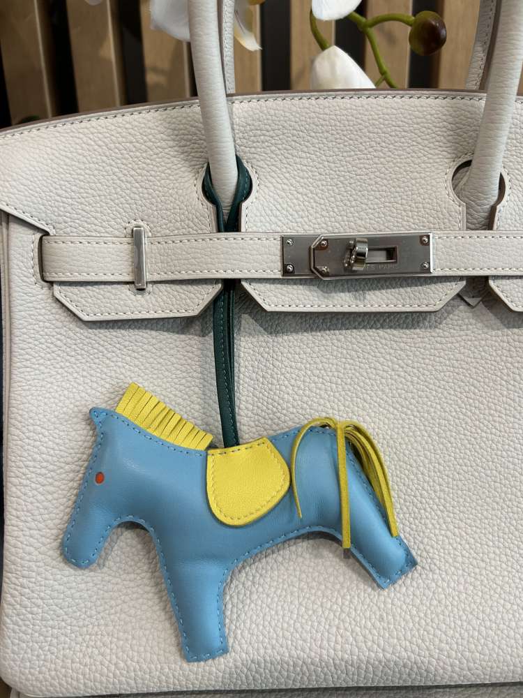 Hermes rodeo konik