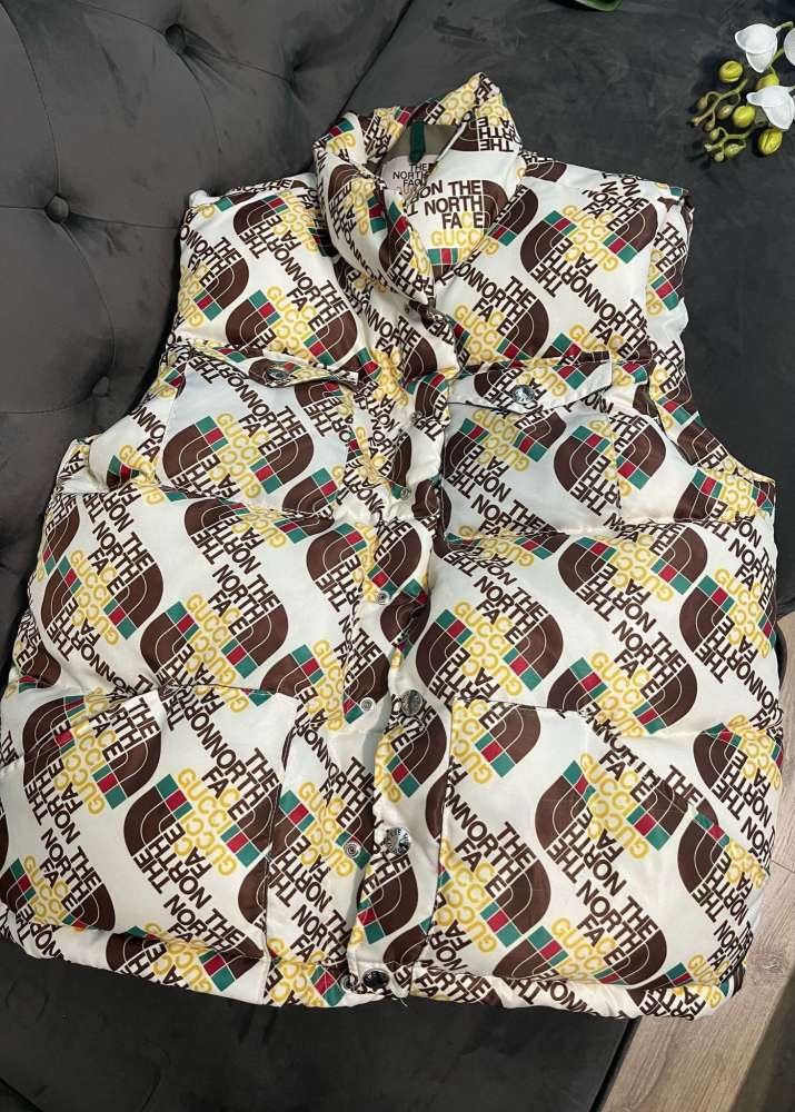 Gucci North Face vesta