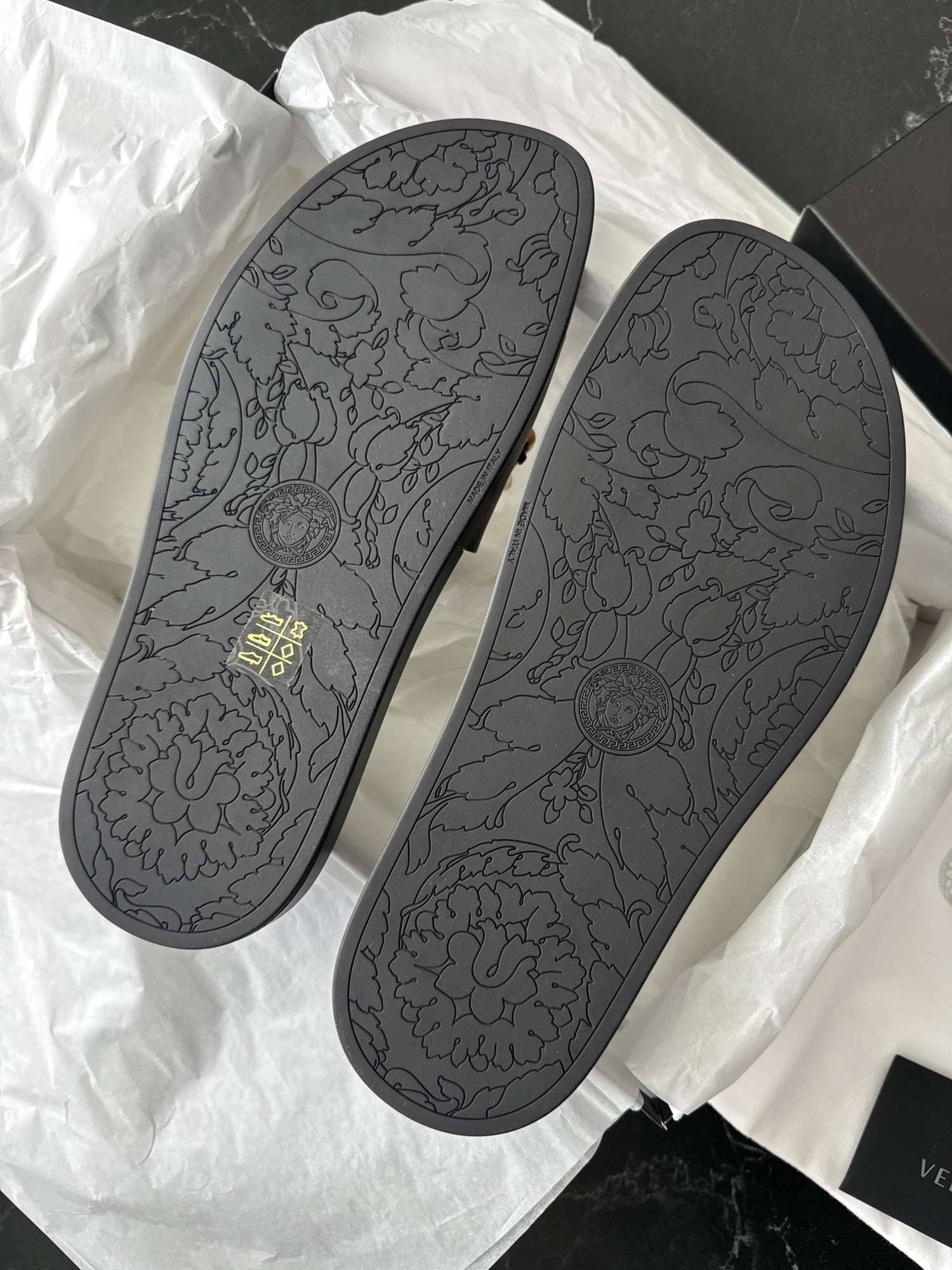 Versace slapky
