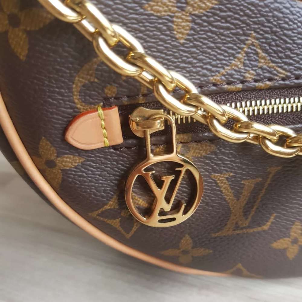 Louis Vuitton Loop