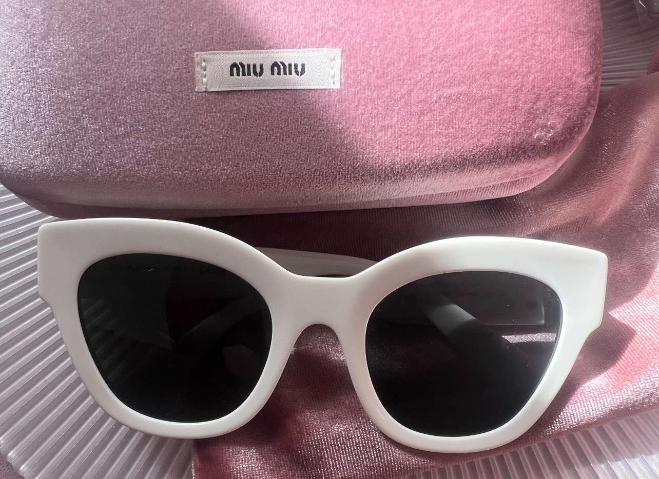 Slnečné okuliare Miu Miu