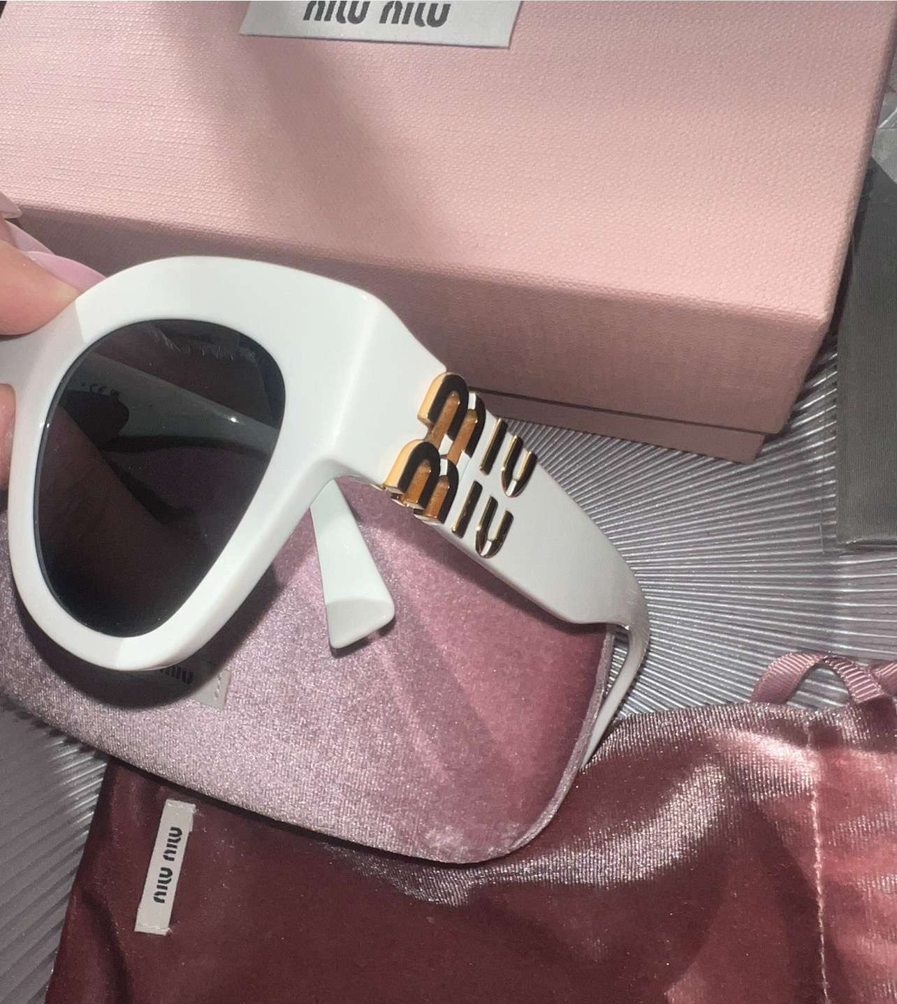 Slnečné okuliare Miu Miu