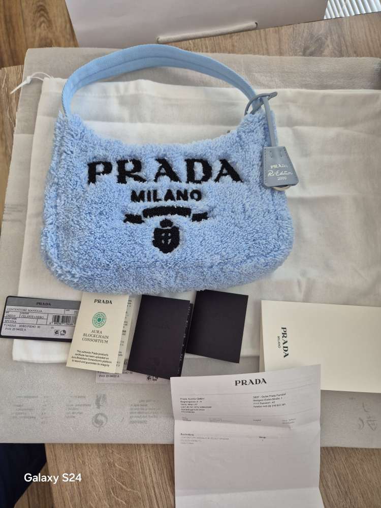 Prada kabelka
