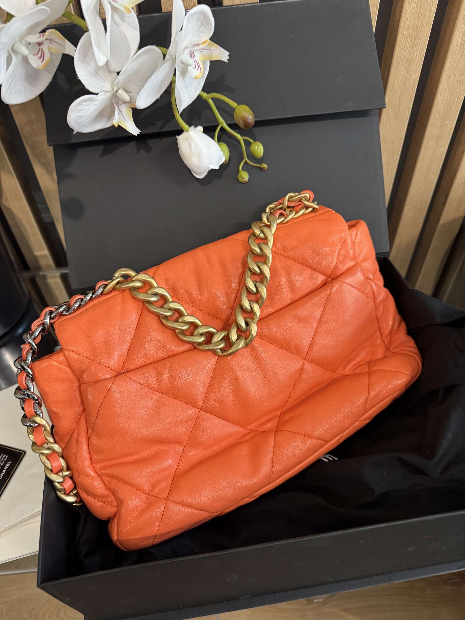 Chanel 19 medium  kabelka