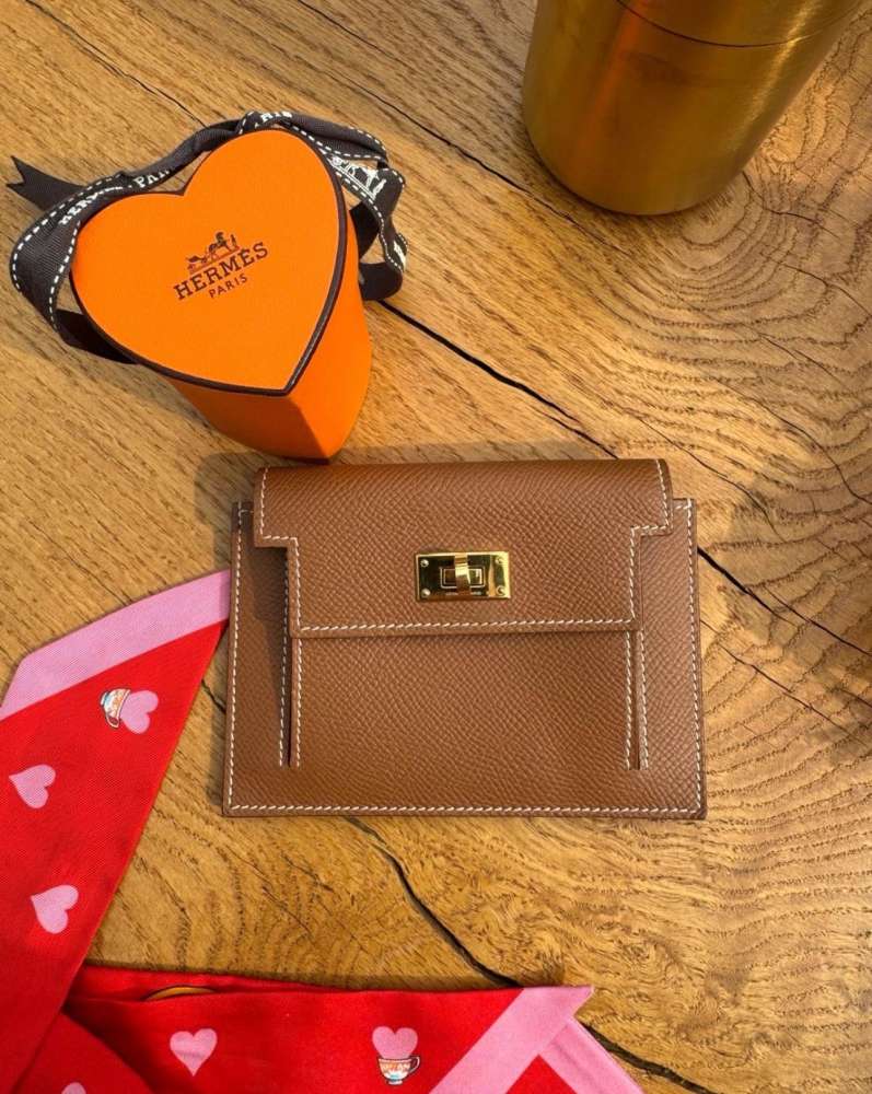 Hermes Kelly pocket