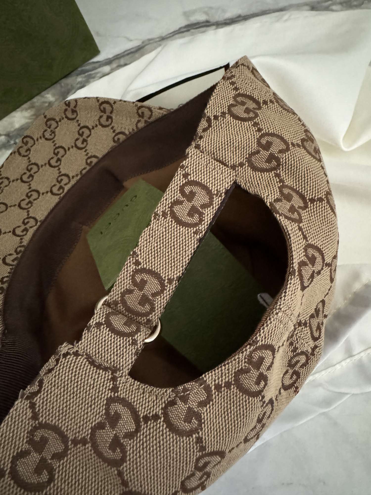 Gucci siktovka velkost M-58cm