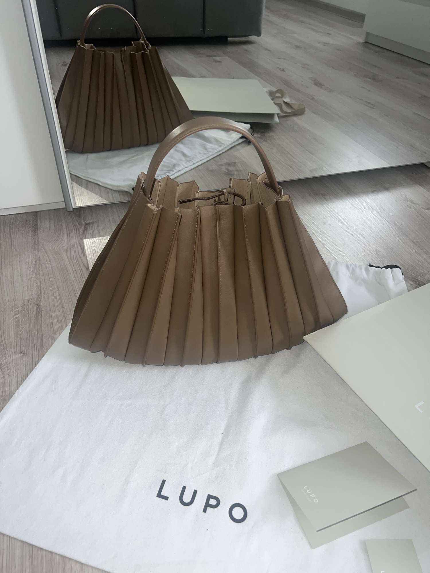 LUPO BARCELONA KABELKA