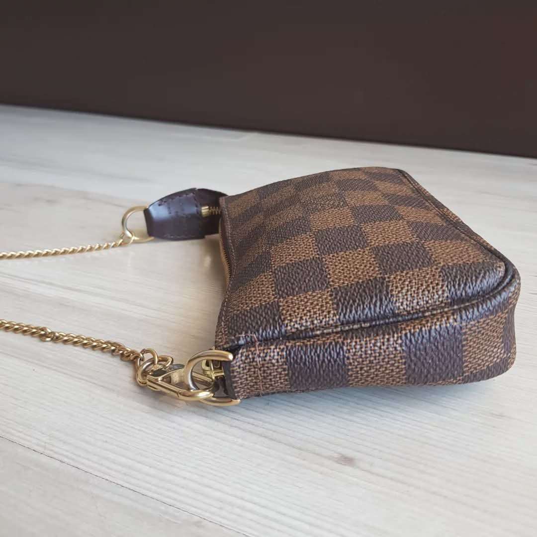 Louis Vuitton Mini Pochette