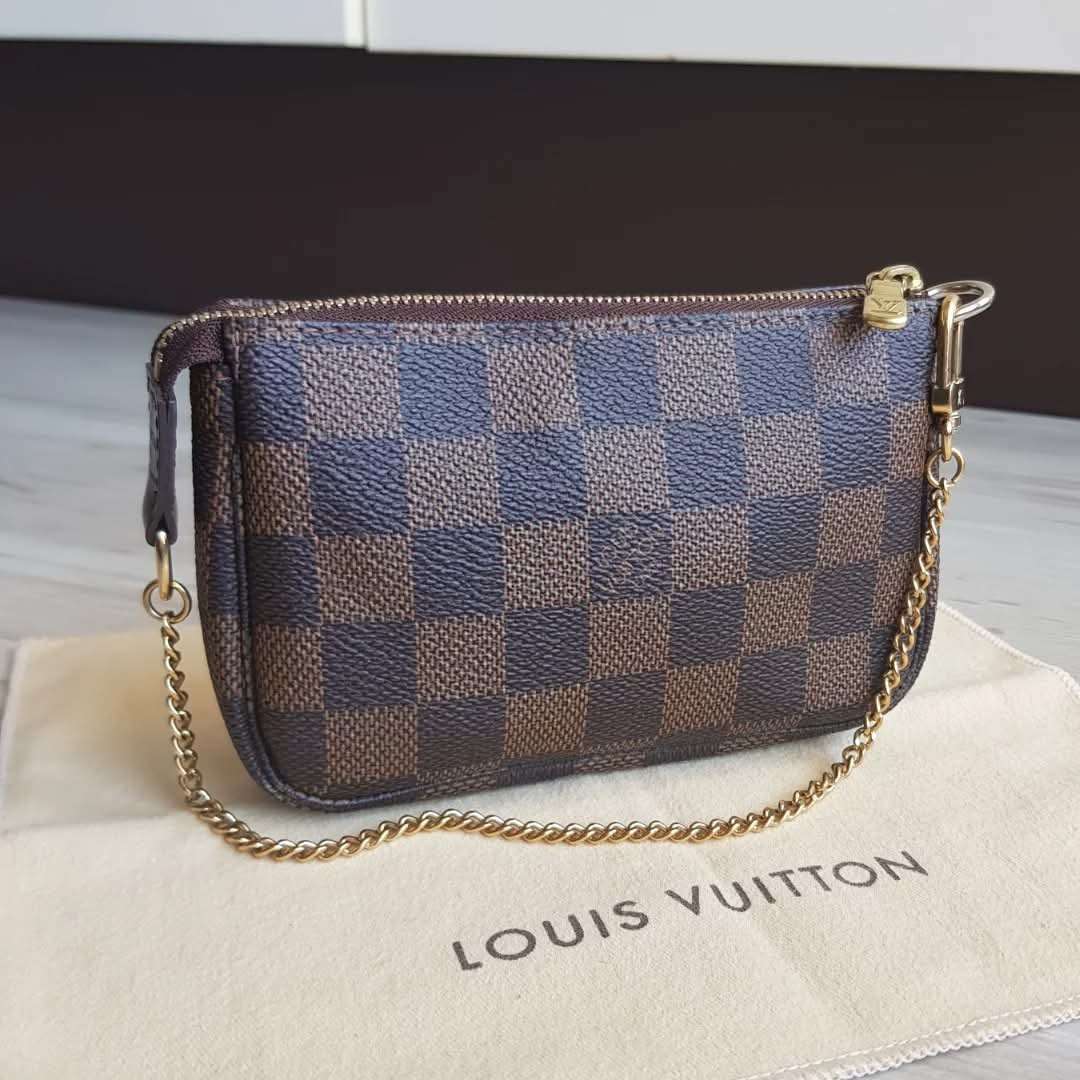 Louis Vuitton Mini Pochette