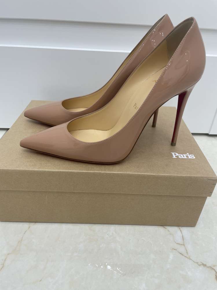 Christian Louboutin lodicky