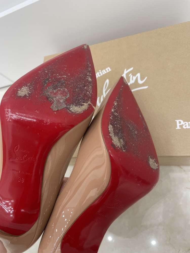 Christian Louboutin lodicky