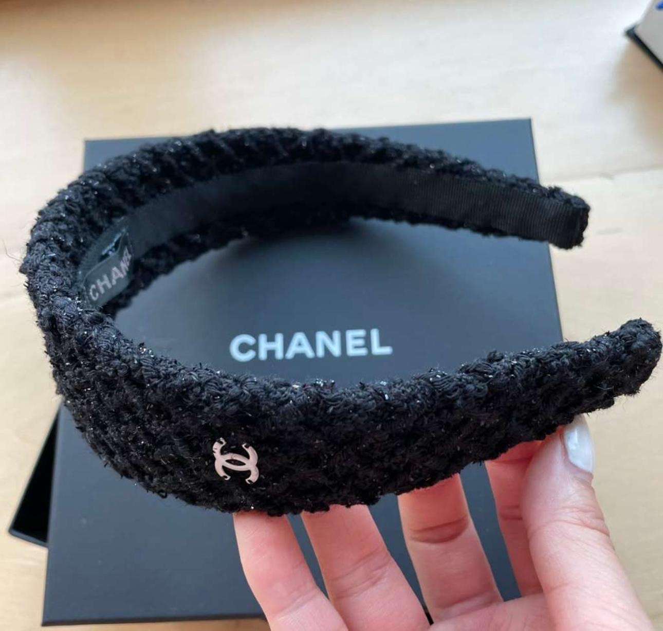 Chanel čelenka