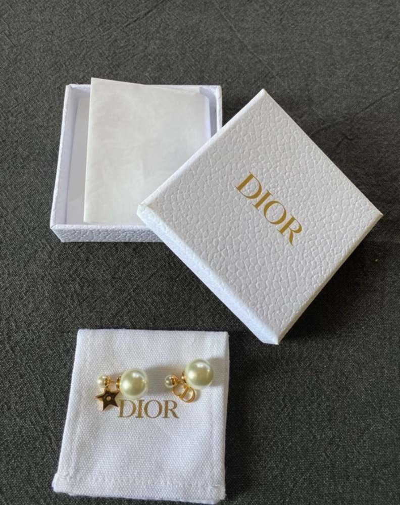 Dior náušnice