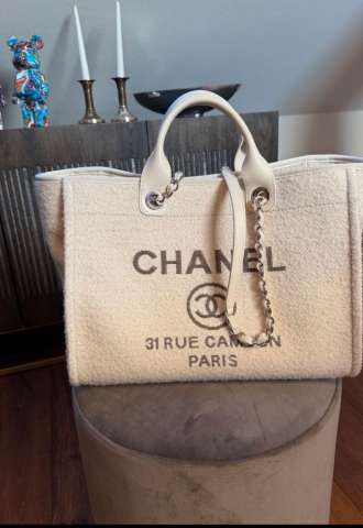 https://www.vipluxury.sk/Chanel deauville