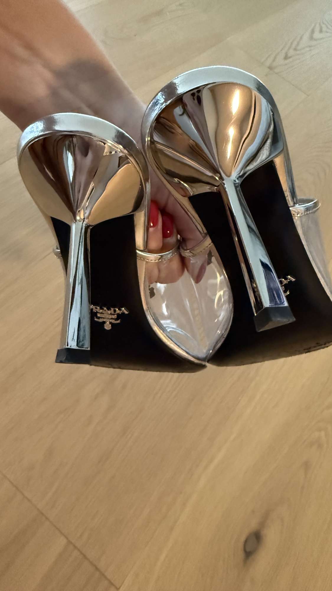 Prada šľapky