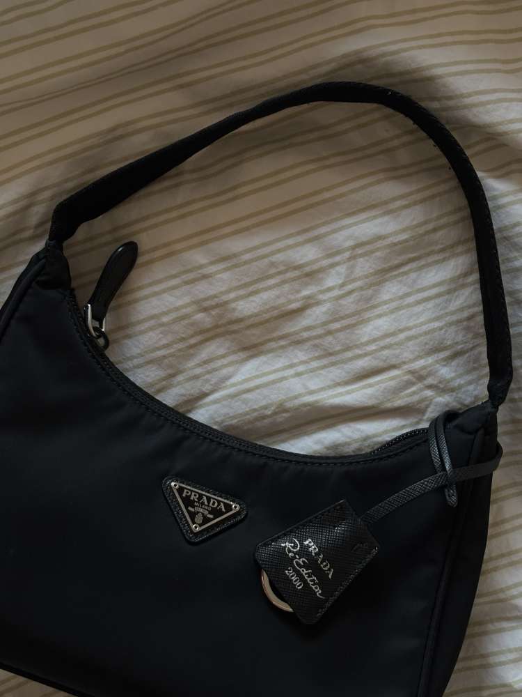 Prada Re- Edition 2000