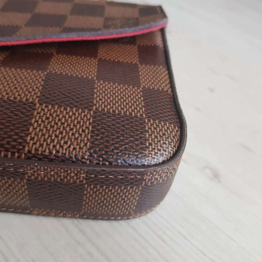 Louis Vuitton Felicie Damier ebene