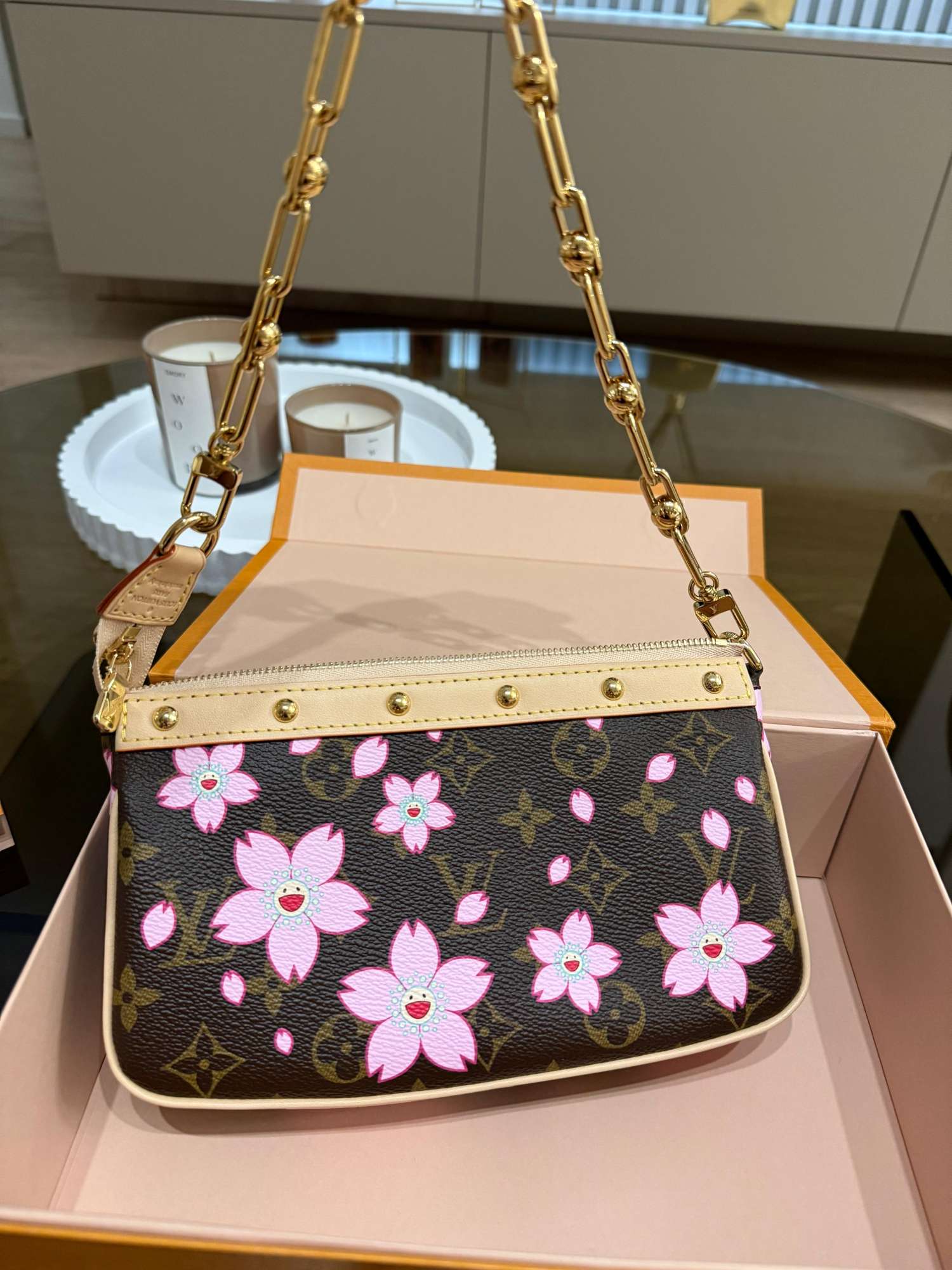 Louis Vuitton pochette