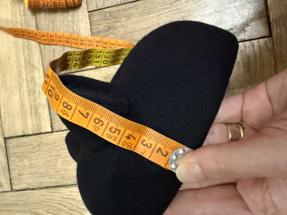 Klobucik Karl Lagerfeld