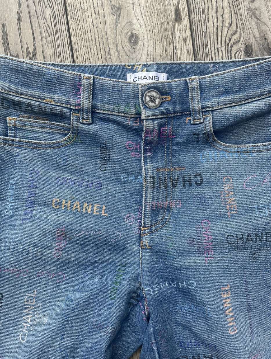 Chanel rifle
