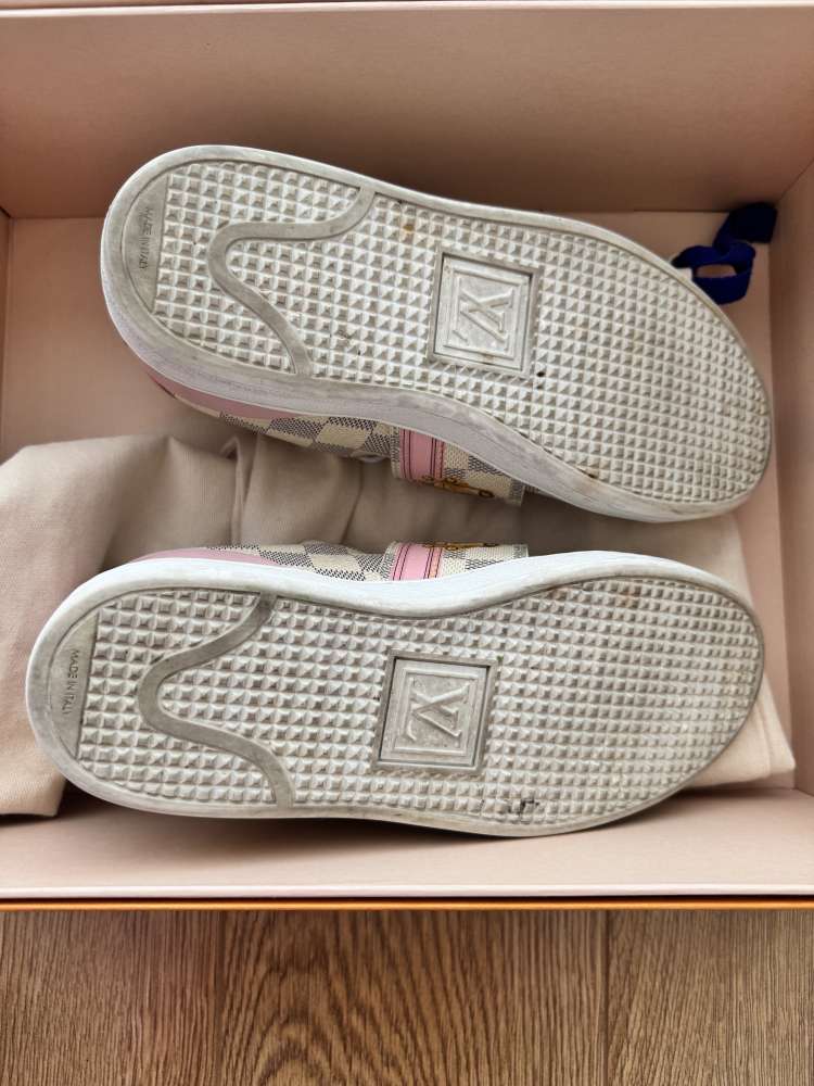 LV limitky sneakers