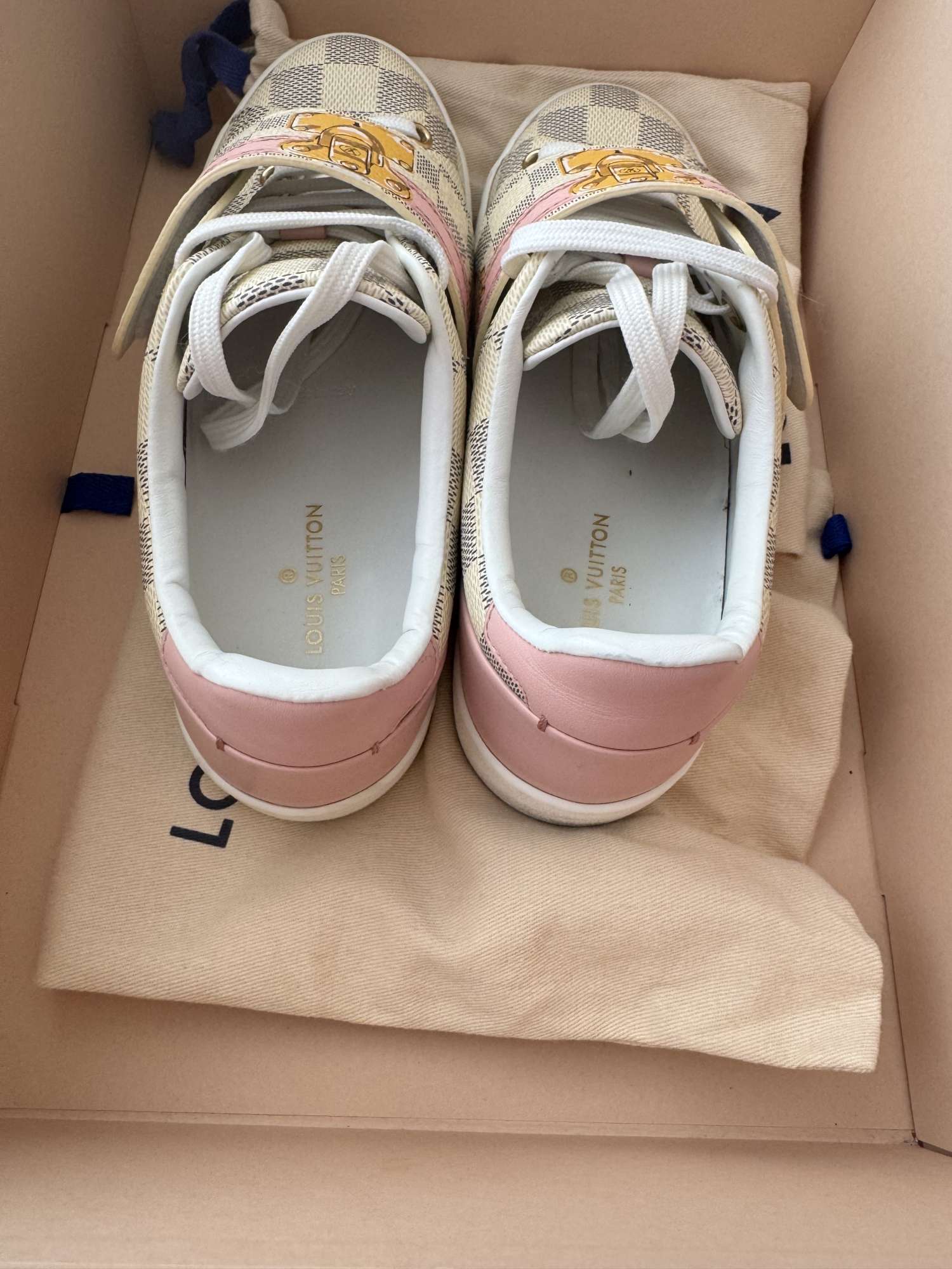 LV limitky sneakers