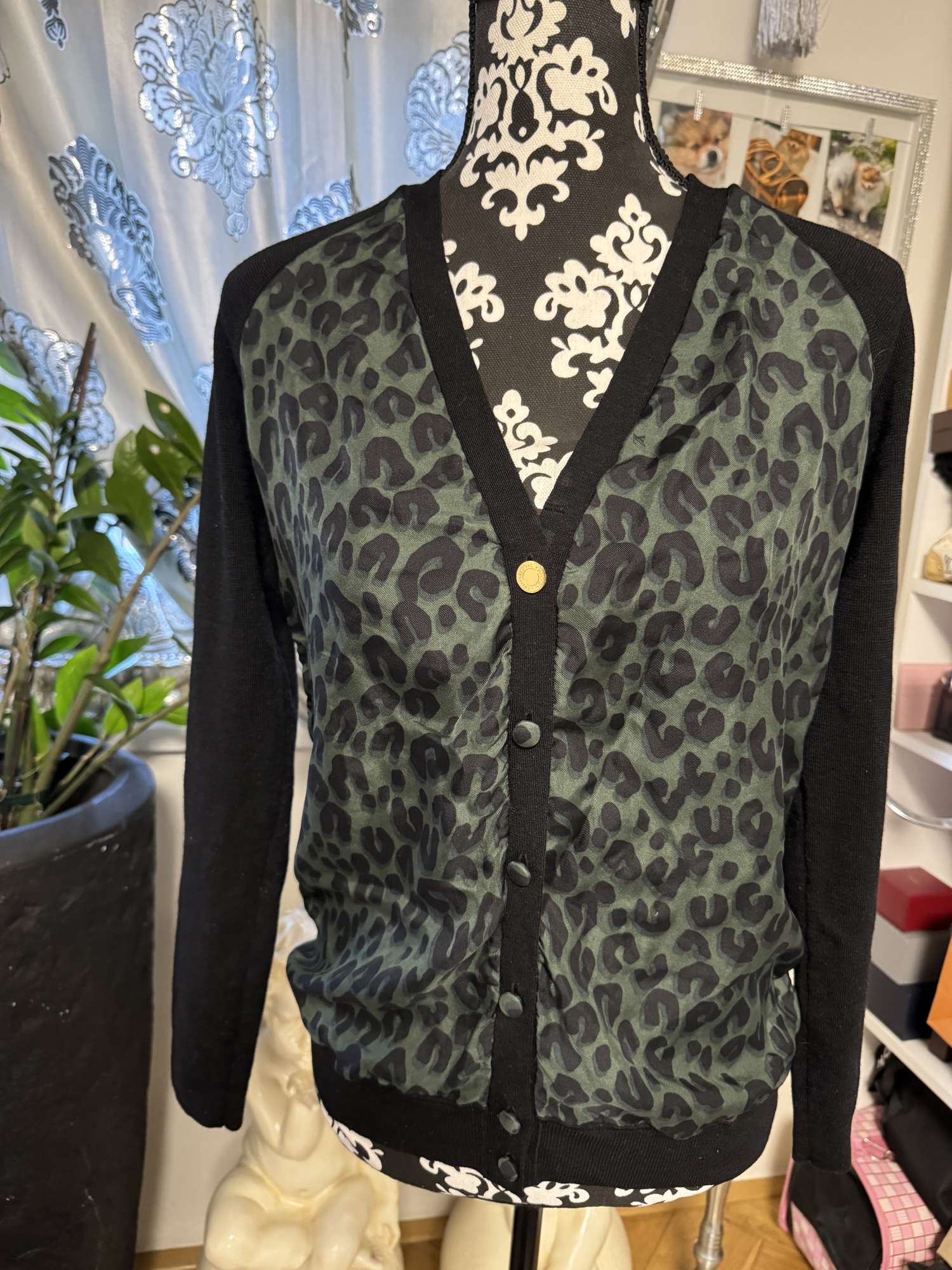 Louis Vuitton leopard