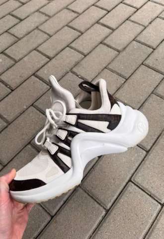 https://www.vipluxury.sk/Louis Vuitton tenisky